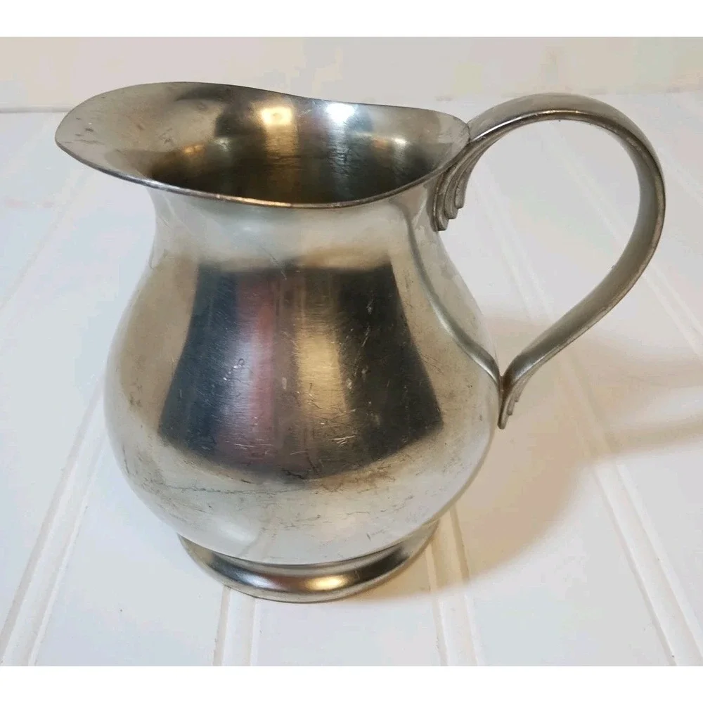 Vintage Royal Holland Pewter Creamer Pitcher Bulbous Body Curved Handle 4